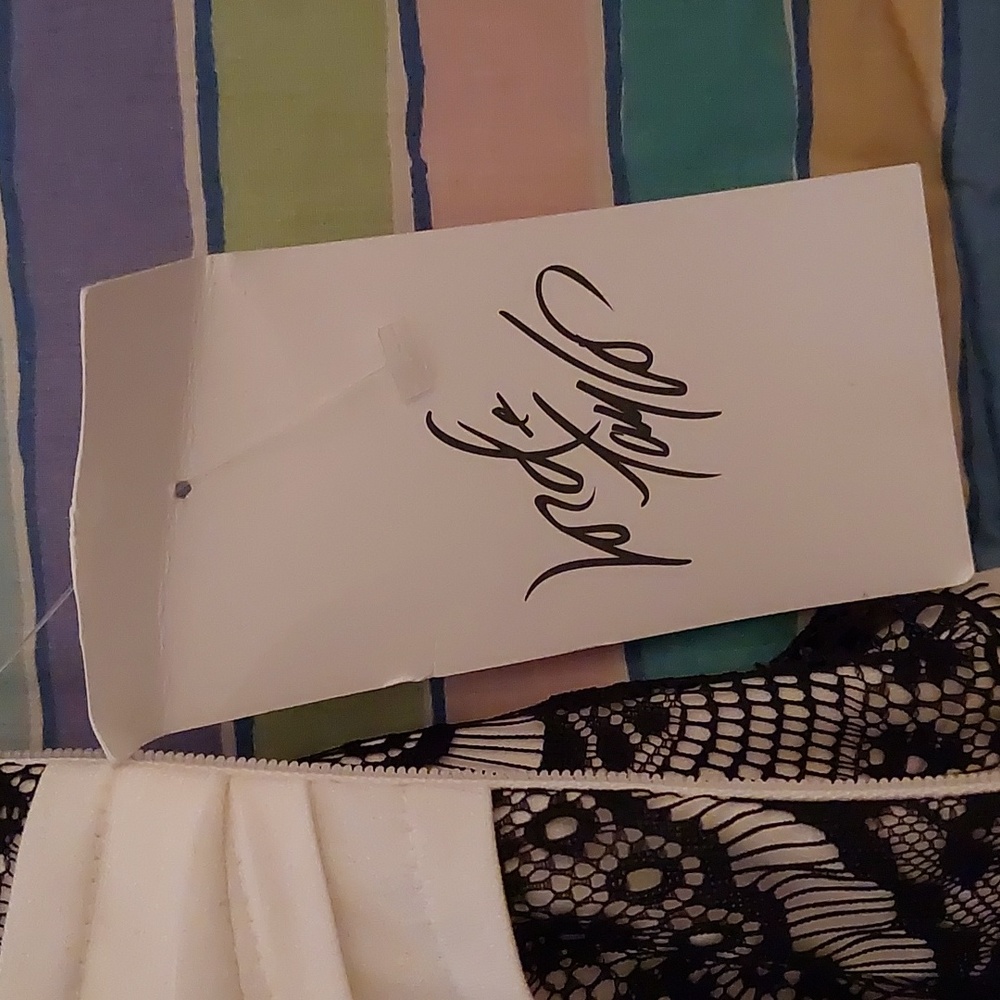 NWT Jax cocktail dress, white with black lace, Size 14 - Picture 9 of 9